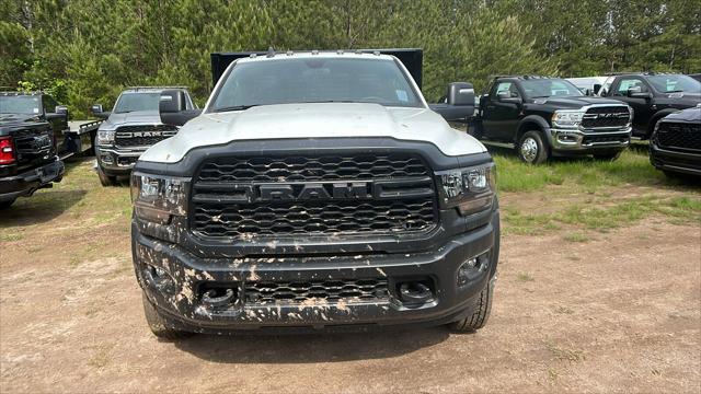 2024 RAM Ram 5500 Chassis Cab RAM 5500 TRADESMAN CHASSIS REGULAR CAB 4X2 84 CA