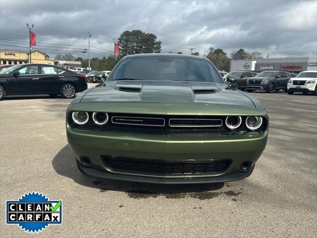 2022 Dodge Challenger SXT