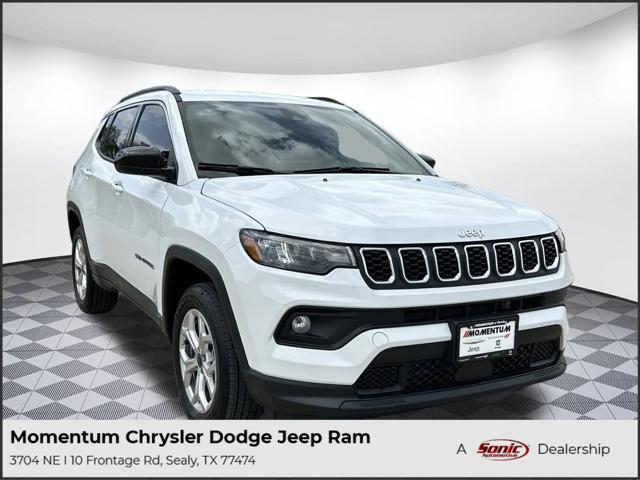 2025 Jeep Compass COMPASS LATITUDE 4X4