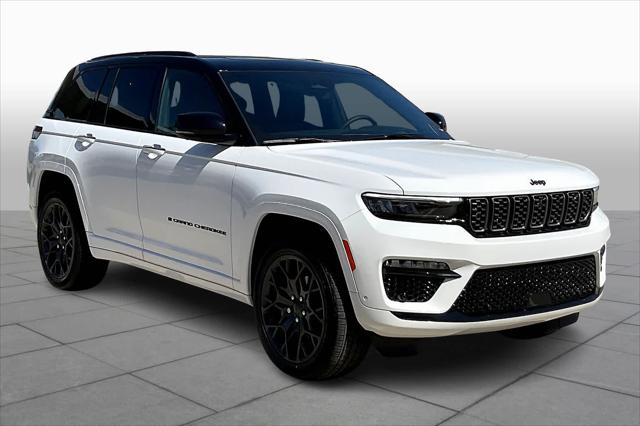 2025 Jeep Grand Cherokee GRAND CHEROKEE SUMMIT 4X4