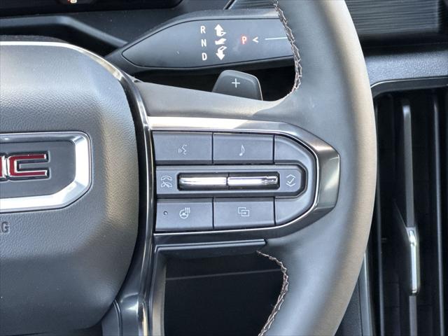 2025 GMC Acadia AWD AT4