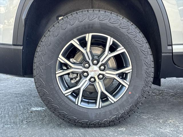 2025 GMC Acadia AWD AT4