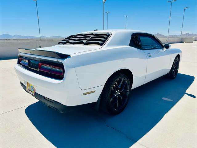 2021 Dodge Challenger SXT