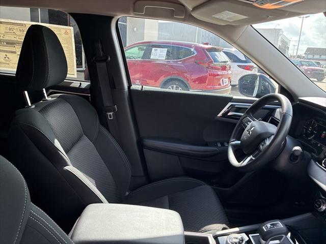 2024 Mitsubishi Outlander PHEV ES S-AWC