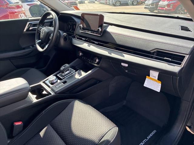 2024 Mitsubishi Outlander PHEV ES S-AWC