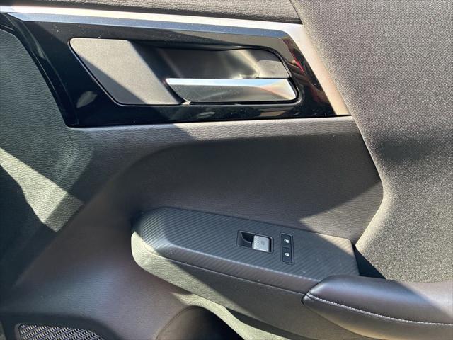2024 Mitsubishi Outlander PHEV ES S-AWC