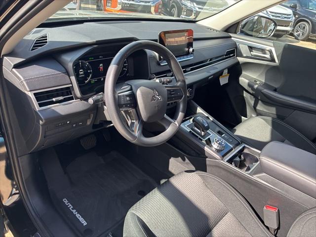 2024 Mitsubishi Outlander PHEV ES S-AWC