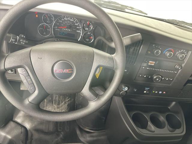 2025 GMC Savana Cargo RWD 2500 Extended Wheelbase Work Van