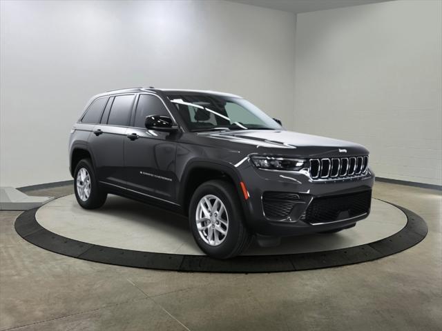 2025 Jeep Grand Cherokee GRAND CHEROKEE LAREDO X 4X2