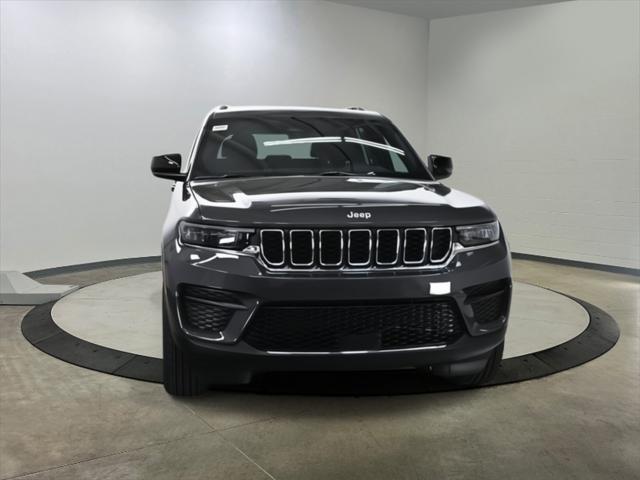 2025 Jeep Grand Cherokee GRAND CHEROKEE LAREDO X 4X2