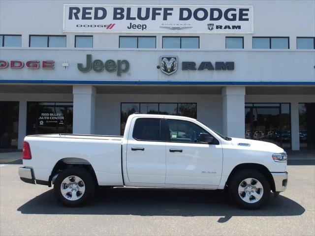 2025 RAM Ram 1500 RAM 1500 TRADESMAN QUAD CAB 4X4 64 BOX