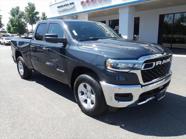 2025 RAM Ram 1500 RAM 1500 TRADESMAN QUAD CAB 4X4 64 BOX