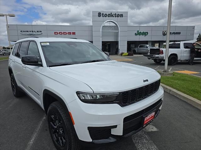2025 Jeep Grand Cherokee GRAND CHEROKEE L ALTITUDE 4X4