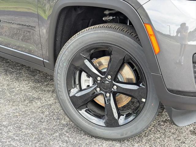 2025 Jeep Grand Cherokee GRAND CHEROKEE L ALTITUDE 4X2