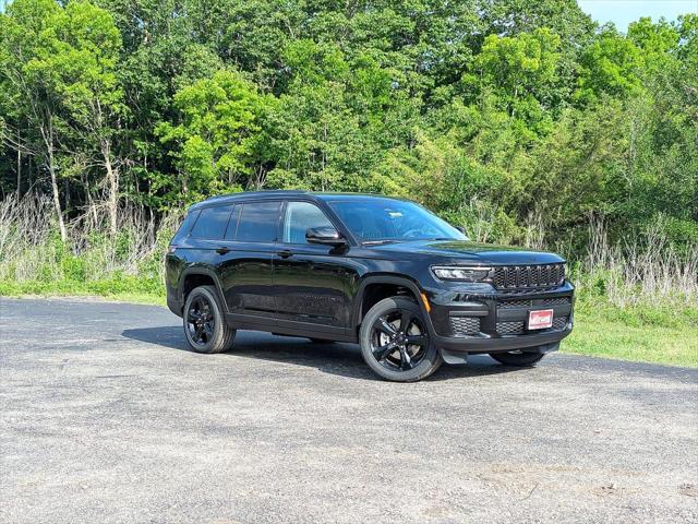 2025 Jeep Grand Cherokee GRAND CHEROKEE L ALTITUDE 4X2