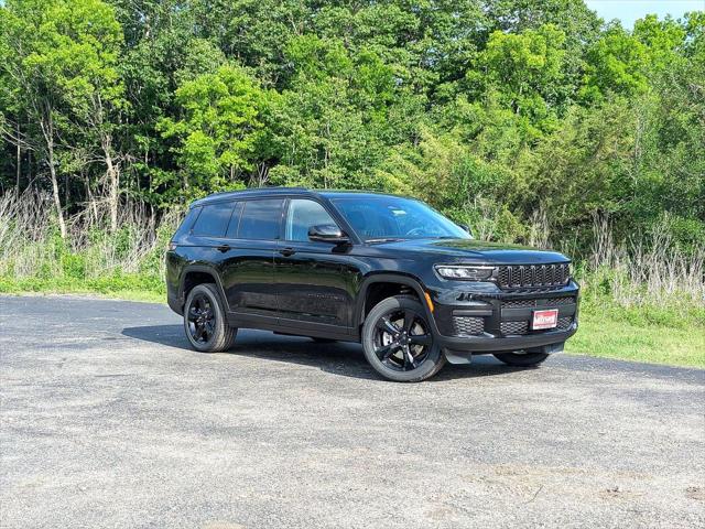 2025 Jeep Grand Cherokee GRAND CHEROKEE L ALTITUDE 4X2