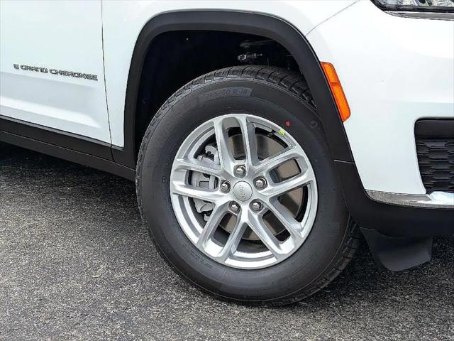 2025 Jeep Grand Cherokee GRAND CHEROKEE L LAREDO 4X2
