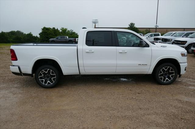 2025 RAM Ram 1500 RAM 1500 LARAMIE CREW CAB 4X4 64 BOX