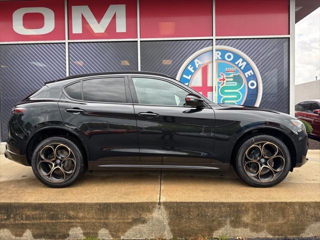 2025 Alfa Romeo Stelvio STELVIO INTENSA AWD 2025 Alfa Romeo Stelvio STELVIO INTENSA AWD