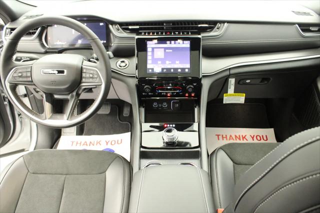 2025 Jeep Grand Cherokee GRAND CHEROKEE ALTITUDE X 4X2