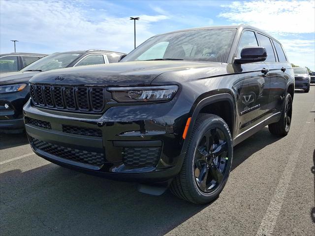 2025 Jeep Grand Cherokee GRAND CHEROKEE L ALTITUDE X 4X4
