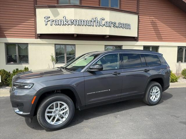 2025 Jeep Grand Cherokee GRAND CHEROKEE L LAREDO X 4X4