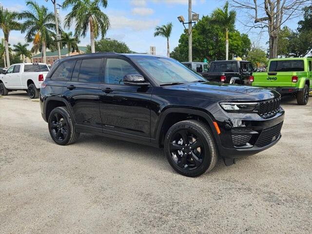 2025 Jeep Grand Cherokee GRAND CHEROKEE ALTITUDE 4X2