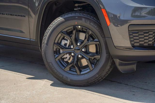 2025 Jeep Grand Cherokee GRAND CHEROKEE L ALTITUDE X 4X2