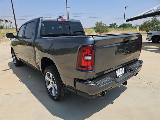 2025 RAM Ram 1500 RAM 1500 TRADESMAN CREW CAB 4X2 57 BOX
