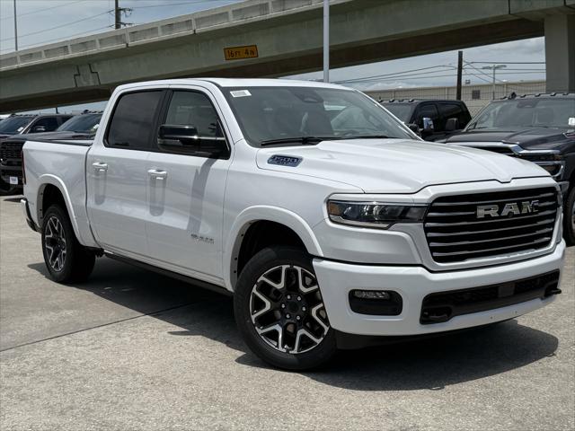 2025 RAM Ram 1500 RAM 1500 LARAMIE CREW CAB 4X2 57 BOX