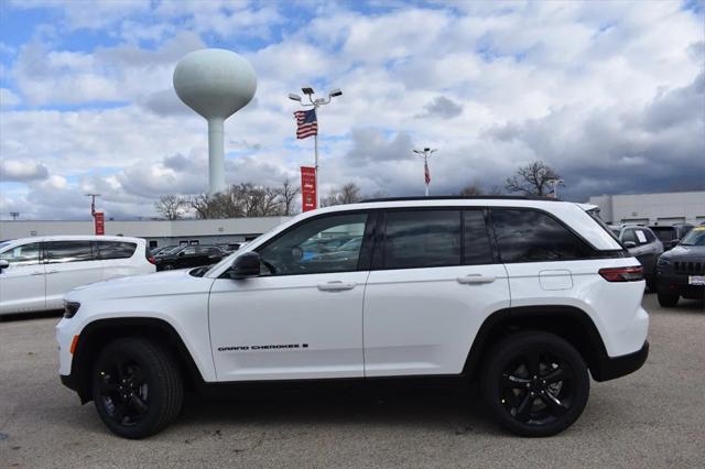 2025 Jeep Grand Cherokee GRAND CHEROKEE ALTITUDE X 4X4