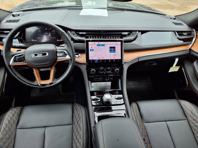 2025 Jeep Grand Cherokee GRAND CHEROKEE L SUMMIT RESERVE 4X4