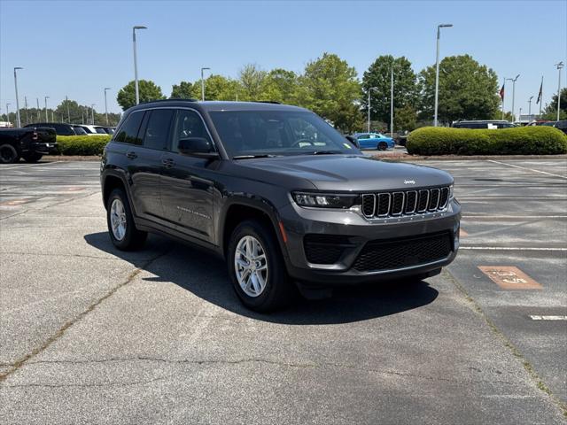 2025 Jeep Grand Cherokee GRAND CHEROKEE LAREDO X 4X2