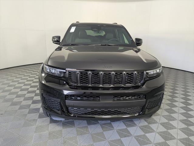 2025 Jeep Grand Cherokee GRAND CHEROKEE L ALTITUDE 4X4