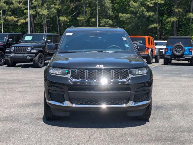 2025 Jeep Grand Cherokee GRAND CHEROKEE L LAREDO X 4X4