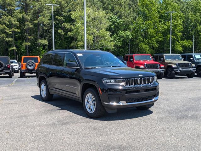 2025 Jeep Grand Cherokee GRAND CHEROKEE L LAREDO X 4X4
