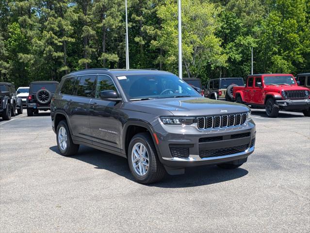 2025 Jeep Grand Cherokee GRAND CHEROKEE L LAREDO X 4X4