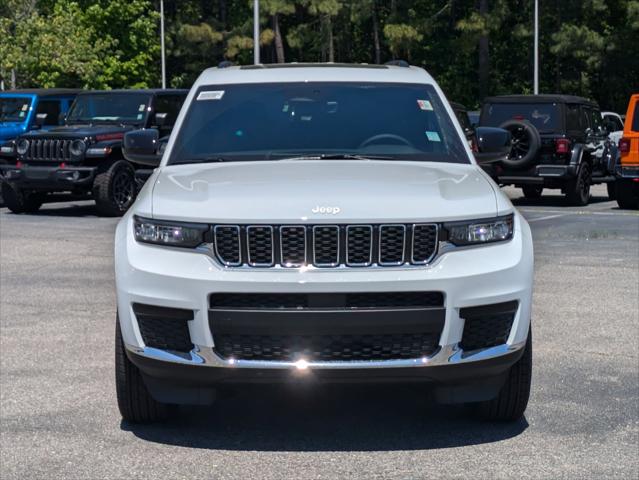 2025 Jeep Grand Cherokee GRAND CHEROKEE L LAREDO X 4X4
