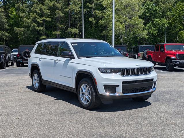 2025 Jeep Grand Cherokee GRAND CHEROKEE L LAREDO X 4X4