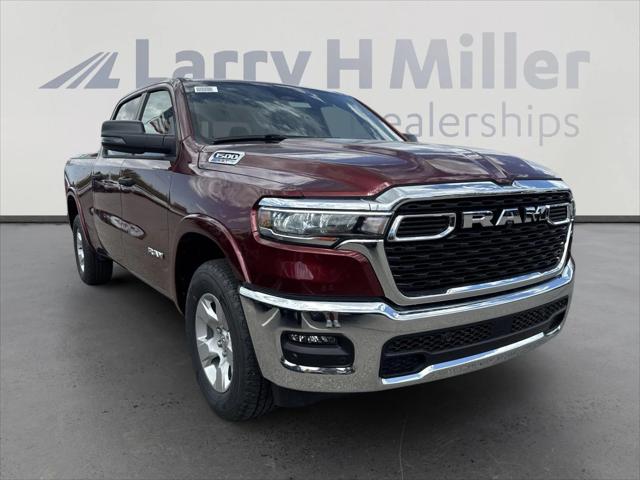 2025 RAM Ram 1500 RAM 1500 BIG HORN CREW CAB 4X4 64 BOX