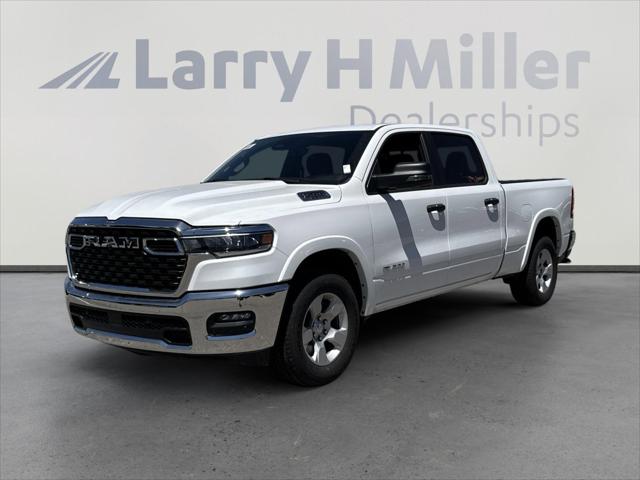 2025 RAM Ram 1500 RAM 1500 BIG HORN CREW CAB 4X4 64 BOX