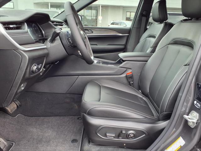 2025 Jeep Grand Cherokee GRAND CHEROKEE LIMITED 4X2