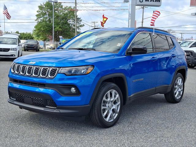 2024 Jeep Compass Latitude Lux FWD