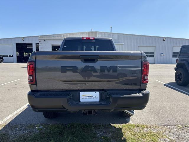 2025 RAM Ram 2500 RAM 2500 TRADESMAN CREW CAB 4X4 64 BOX
