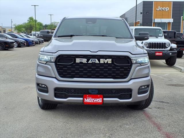 2025 RAM Ram 1500 RAM 1500 BIG HORN CREW CAB 4X4 57 BOX