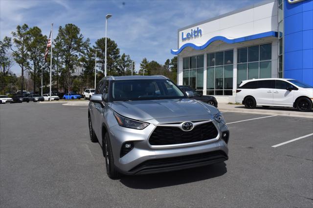 2024 Toyota Highlander XLE