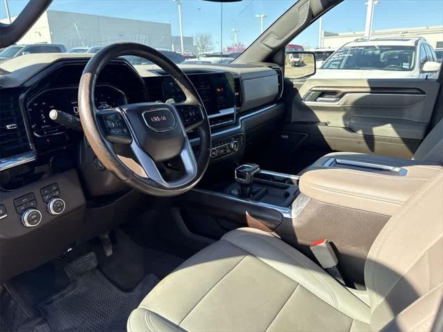 2022 GMC Sierra 1500 4WD Crew Cab Short Box SLT