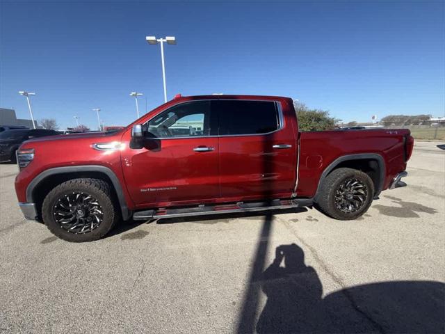 2022 GMC Sierra 1500 4WD Crew Cab Short Box SLT