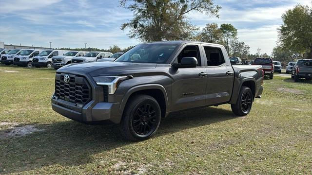 2024 Toyota Tundra SR5 4WD