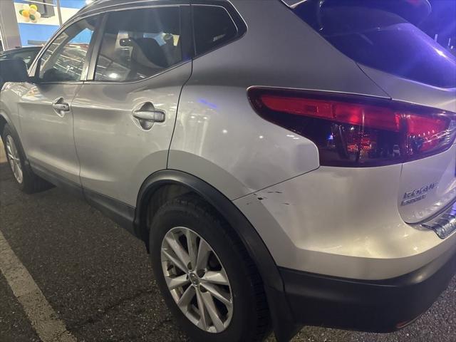 2017 Nissan Rogue Sport SV
